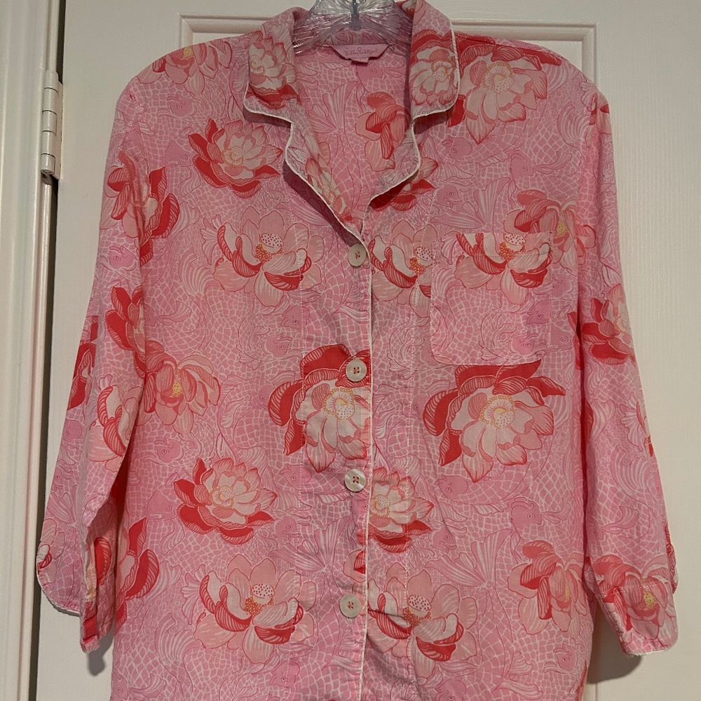 Lilly Pulitzer Pink Floral Koi Fish Button Down Pajama Top Size S Preppy!